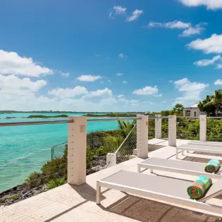 11.2 caicos cay villa terrace