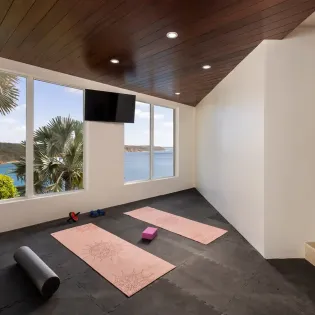 12.1 grand outlook yoga room