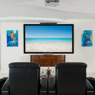 21.1 impulse beach estate tv room