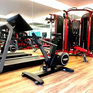 33 salle de gym villa voyage large voyage