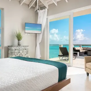 5.1 caicos cay villa bedroom 1