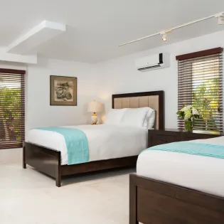 6.1 beach villa sandstone bedroom 2