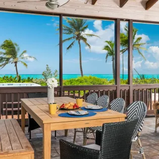 6.1 conch beach outdoor dining