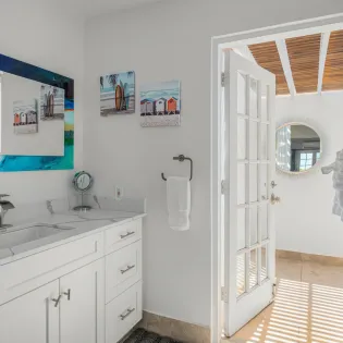 6.2 coccoloba beach house bathroom 2