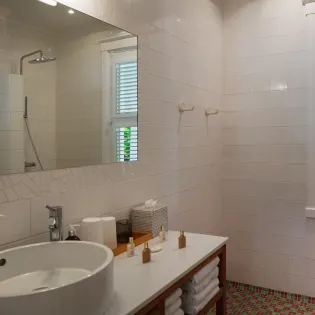 7.1 gustavia view guest bathroom 1