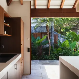 7.2 tulum kitchen dining room