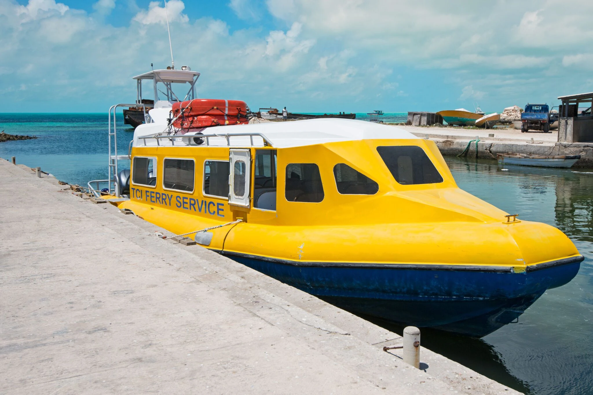 Ferry services between islands on Turks & Caicos © www.visittci.com